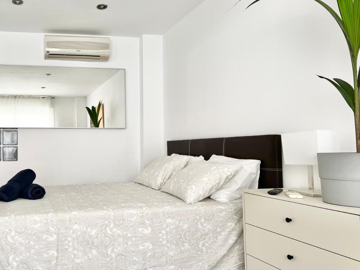 מאלגה Apartamentos Varela 14 מראה חיצוני תמונה